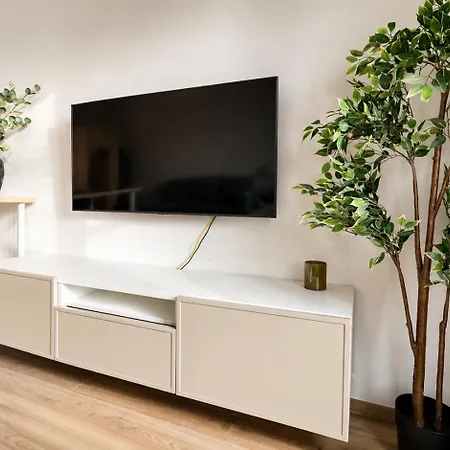 Apartament The Harfa O2 With Loggia *
